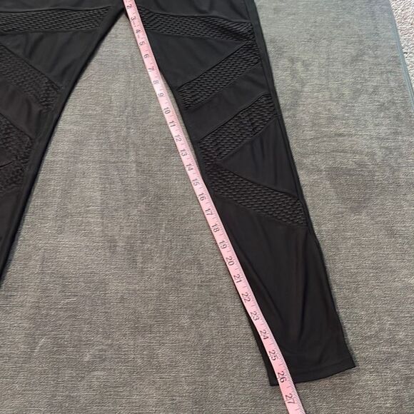 Black Ivy + Main Leggings Medium - Picture 6 of 6